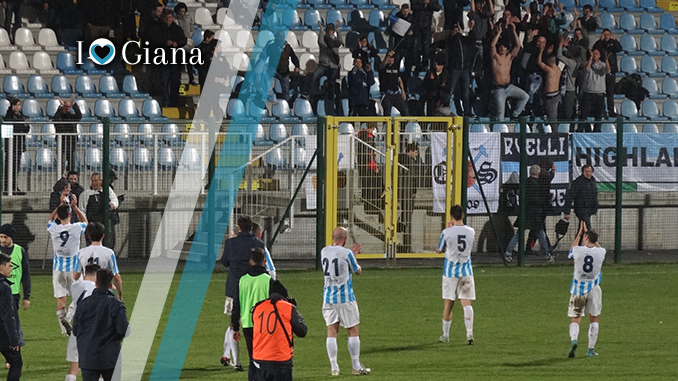 Giana Mantova 0-0 il saluto agli ultras - www.ilovegiana.it