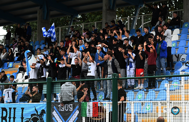 Gli ultras della Giana Erminio